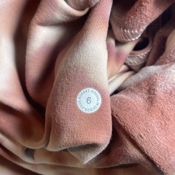 Lululemon All Yours Hoodie In Earth Dye Kangaroo Pocket Size - Picture 9 of 9
